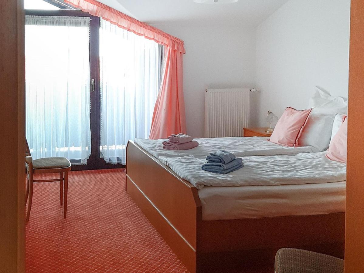 Ferienwohnungen Am Hasenweg Ruhstorf an der Rott Kültér fotó